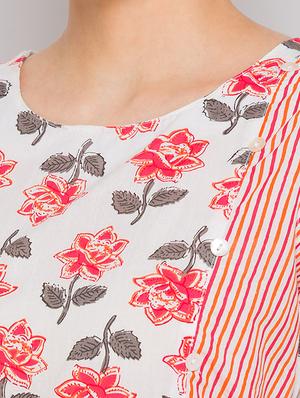 floral straight kurta - 18274999 - Standard Image - 4
