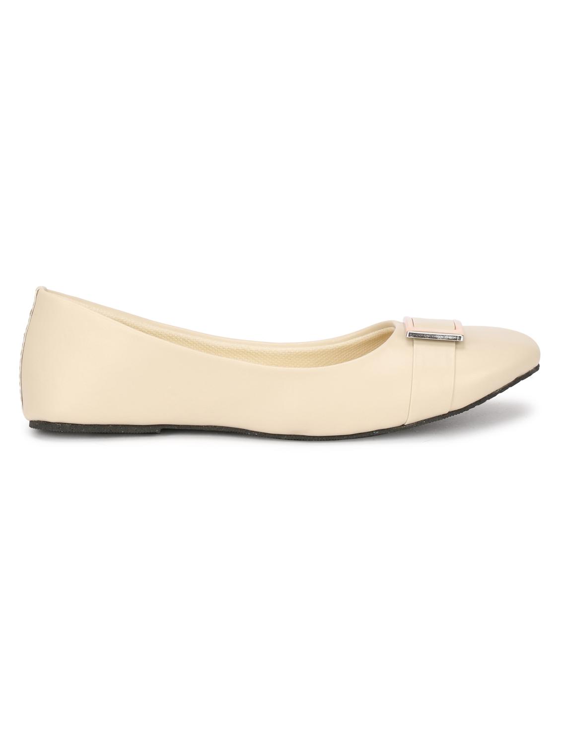 white faux leather slip on ballerina - 18277427 - Zoom Image - 2