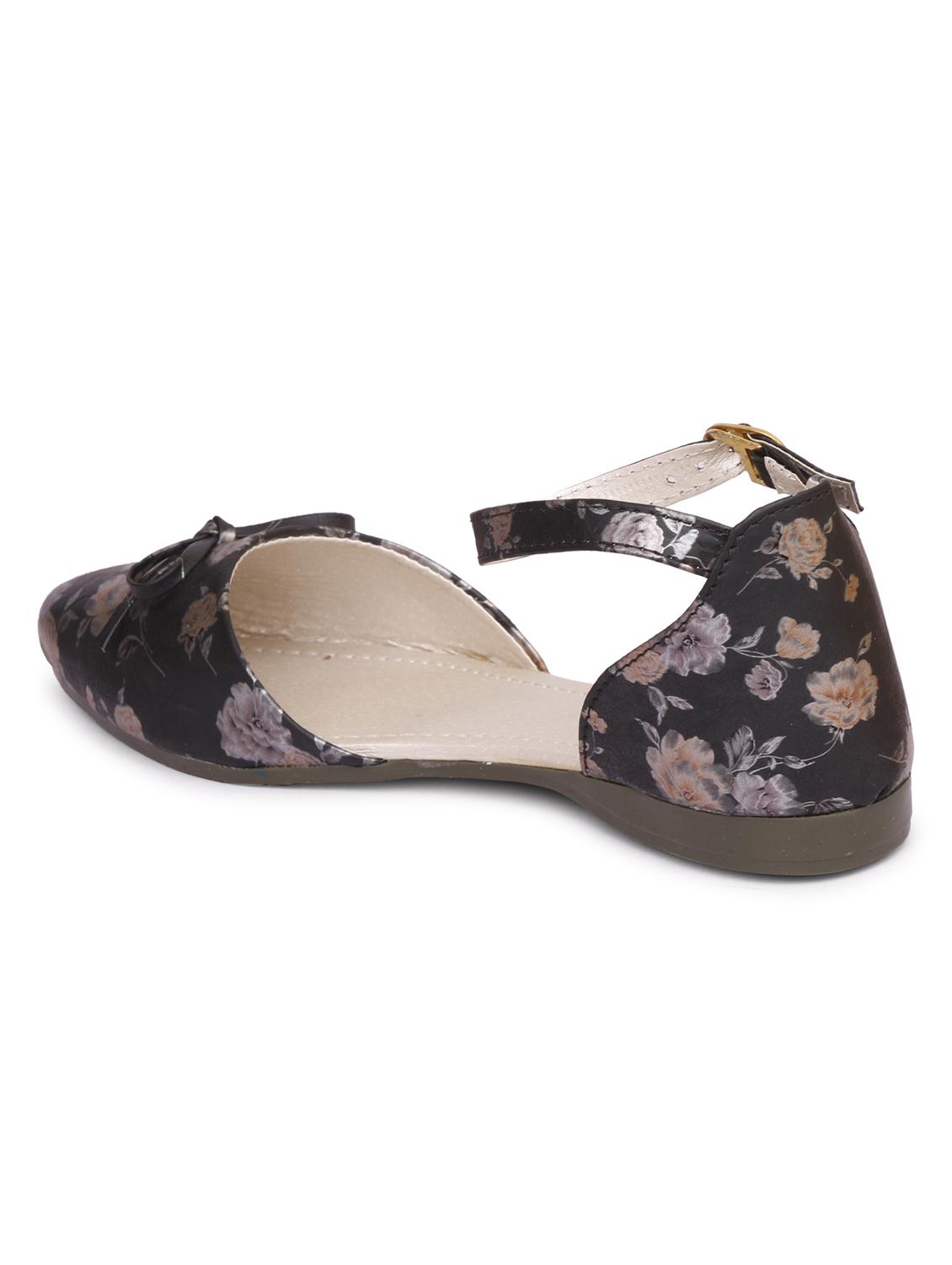 black faux leather ankle strap sandals - 18277728 - Zoom Image - 4