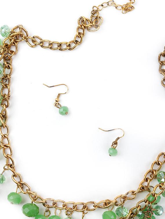 green metal necklace - 18278067 - Zoom Image - 4