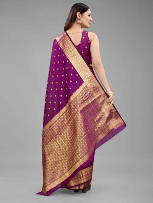 golden zari work woven saree with blouse - 18280760 - Standard Image - 4