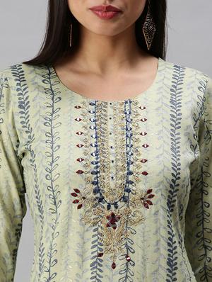 green cotton blend straight kurta - 18284980 - Standard Image - 4