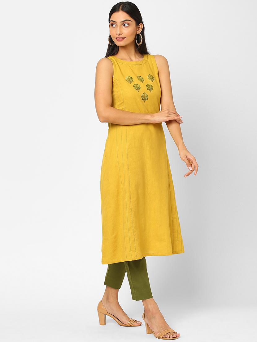 yellow printed a-line kurta - 18285361 - Zoom Image - 2