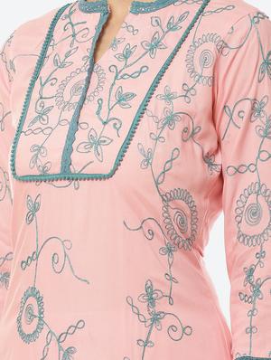 peach printed straight kurta - 18285872 - Standard Image - 4