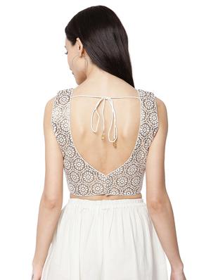 white cotton embroidered blouse - 18289322 - Standard Image - 4
