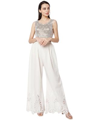 white cotton embroidered blouse - 18289322 - Standard Image - 5