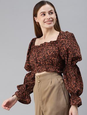 square neck floral top - 18290069 - Standard Image - 2