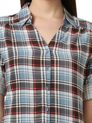 curved hem checkered shirt - 18297786 - Standard Image - 5