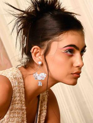 white metal drop earring - 18299615 - Standard Image - 5