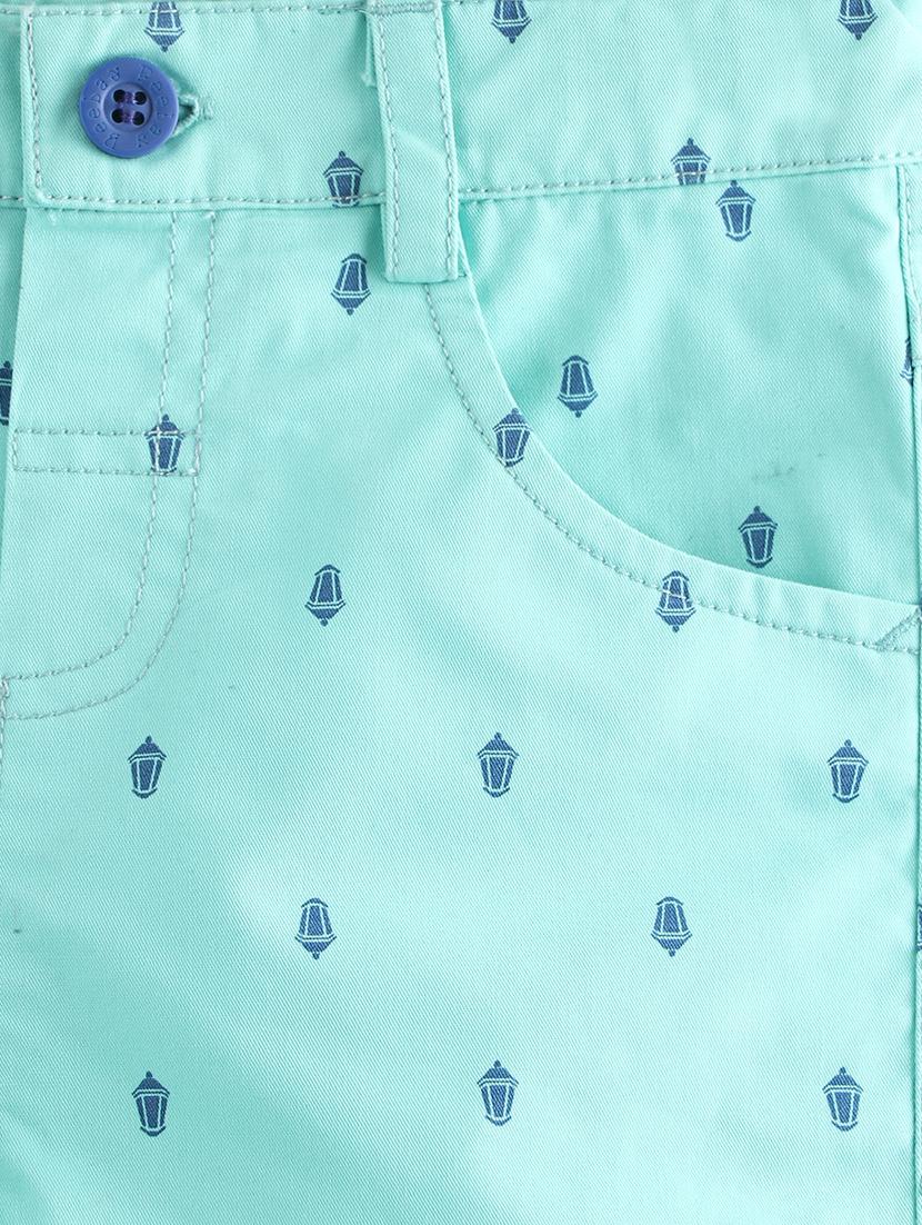 green printed shorts - 18300032 - Zoom Image - 3