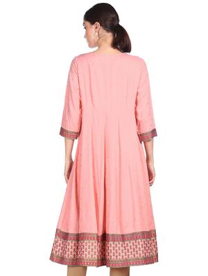 pink printed flared kurta - 18301990 - Standard Image - 3