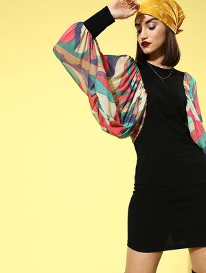 bat wing sleeved solid bodycon dress - 18303602 - Standard Image - 2