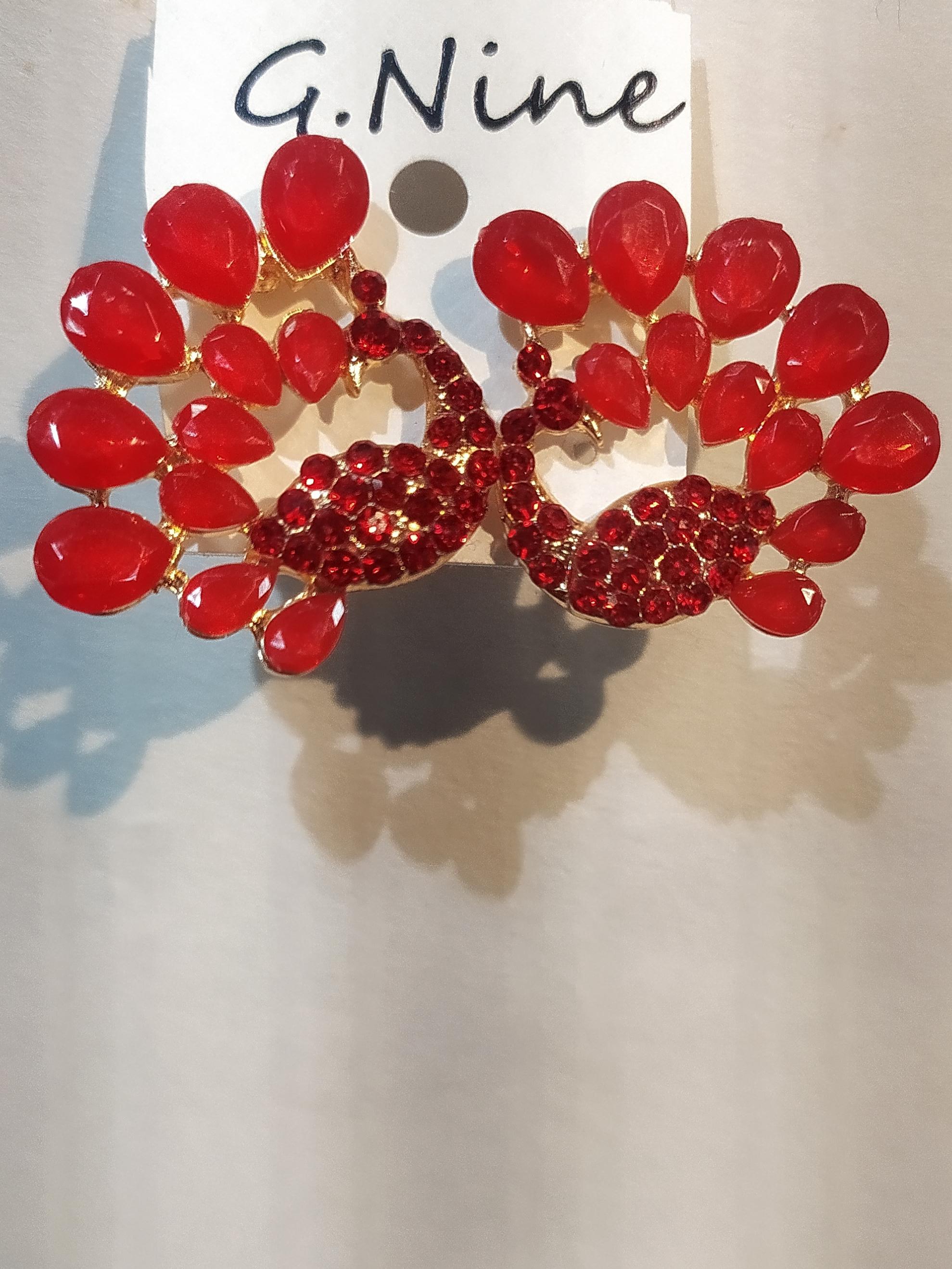 earrings for woman red color - 18307645 - Zoom Image - 1