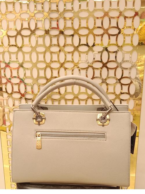 ladies hand bags pure leather - 18308807 - Standard Image - 1