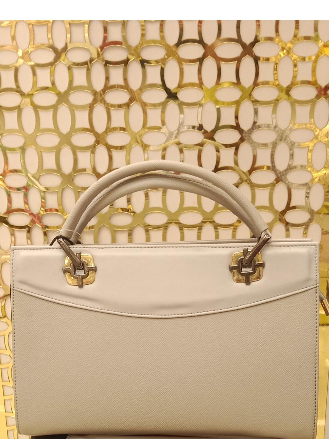 ladies hand bags pure leather - 18308807 - Zoom Image - 2