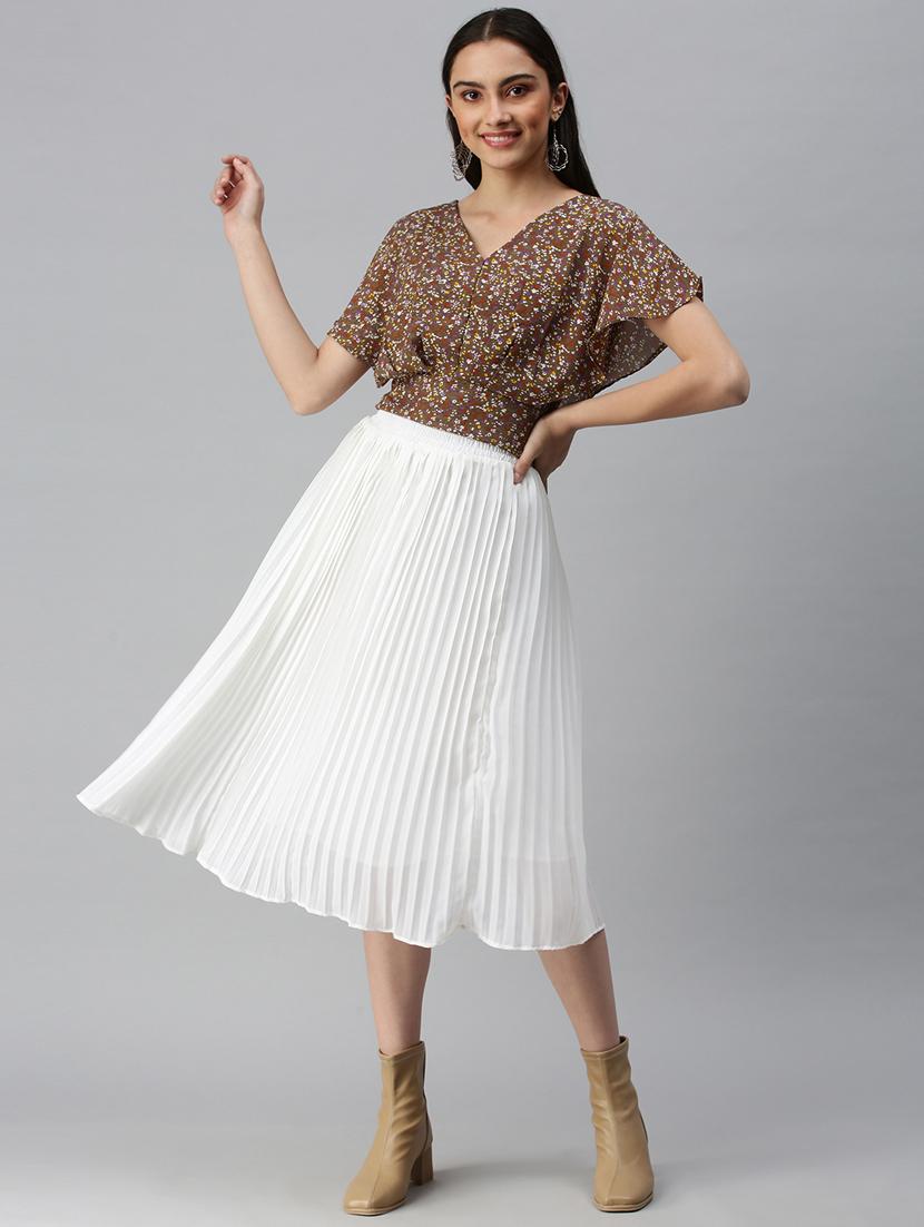 v-neck floral open back & tie top - 18310448 - Zoom Image - 4