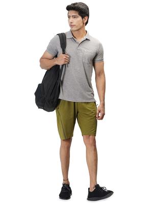 green solid short - 18319733 - Standard Image - 4
