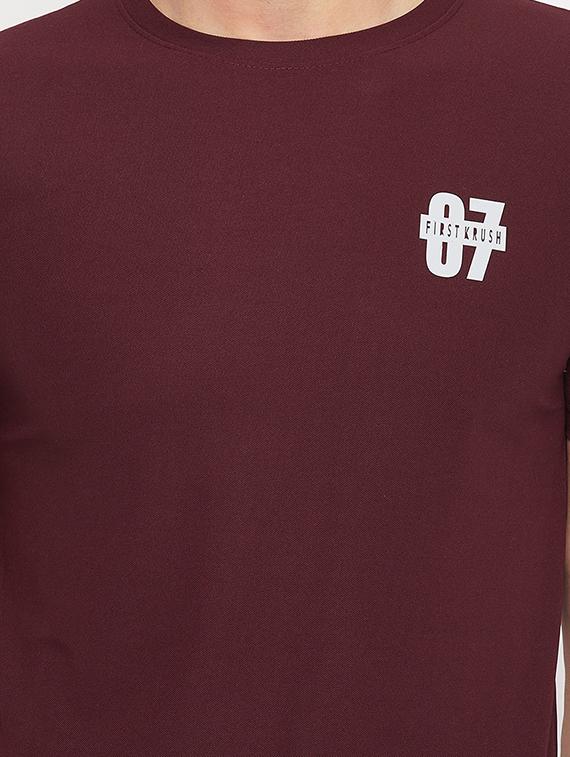maroon solid t-shirt - 18320917 - Zoom Image - 4