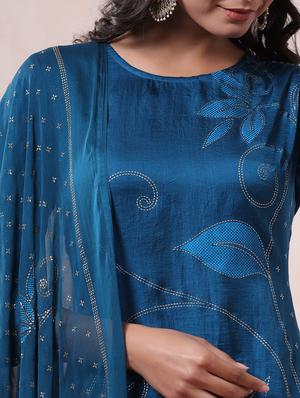 blue silk kurta pant set - 18321379 - Standard Image - 4