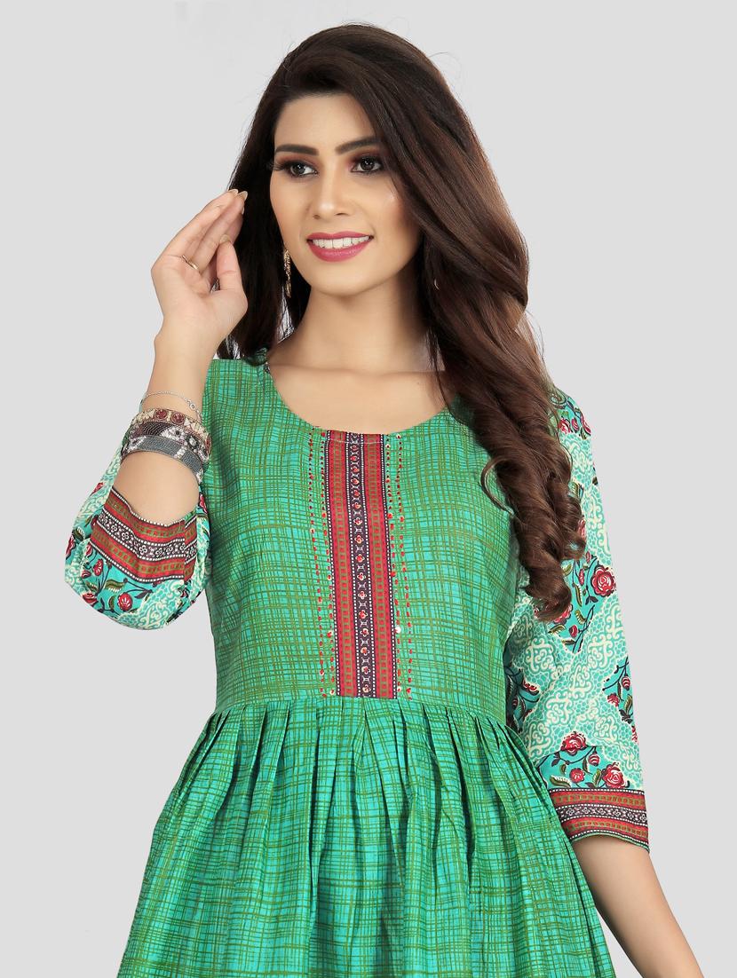 green printed flared gown - 18321749 - Zoom Image - 4