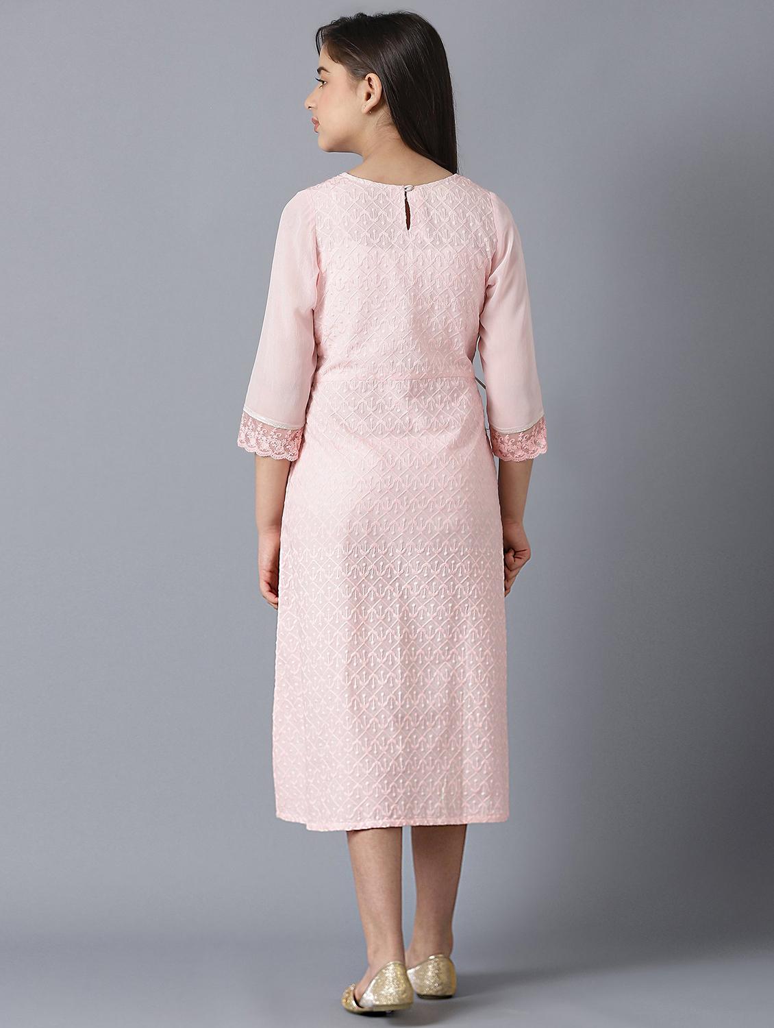 pink embroidered regular kurti - 18322627 - Zoom Image - 5