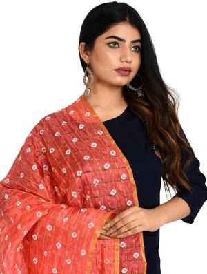 pink chiffon embroidered dupatta - 18324673 - Standard Image - 4
