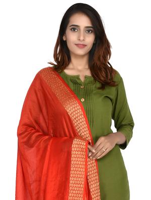 red chiffon embroidered dupatta - 18324756 - Standard Image - 4