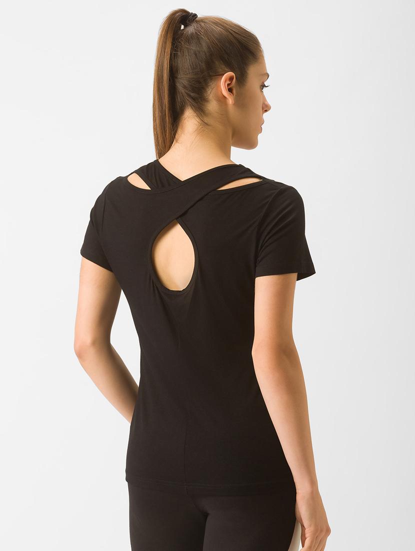 round neck solid tee - 18326106 - Zoom Image - 3