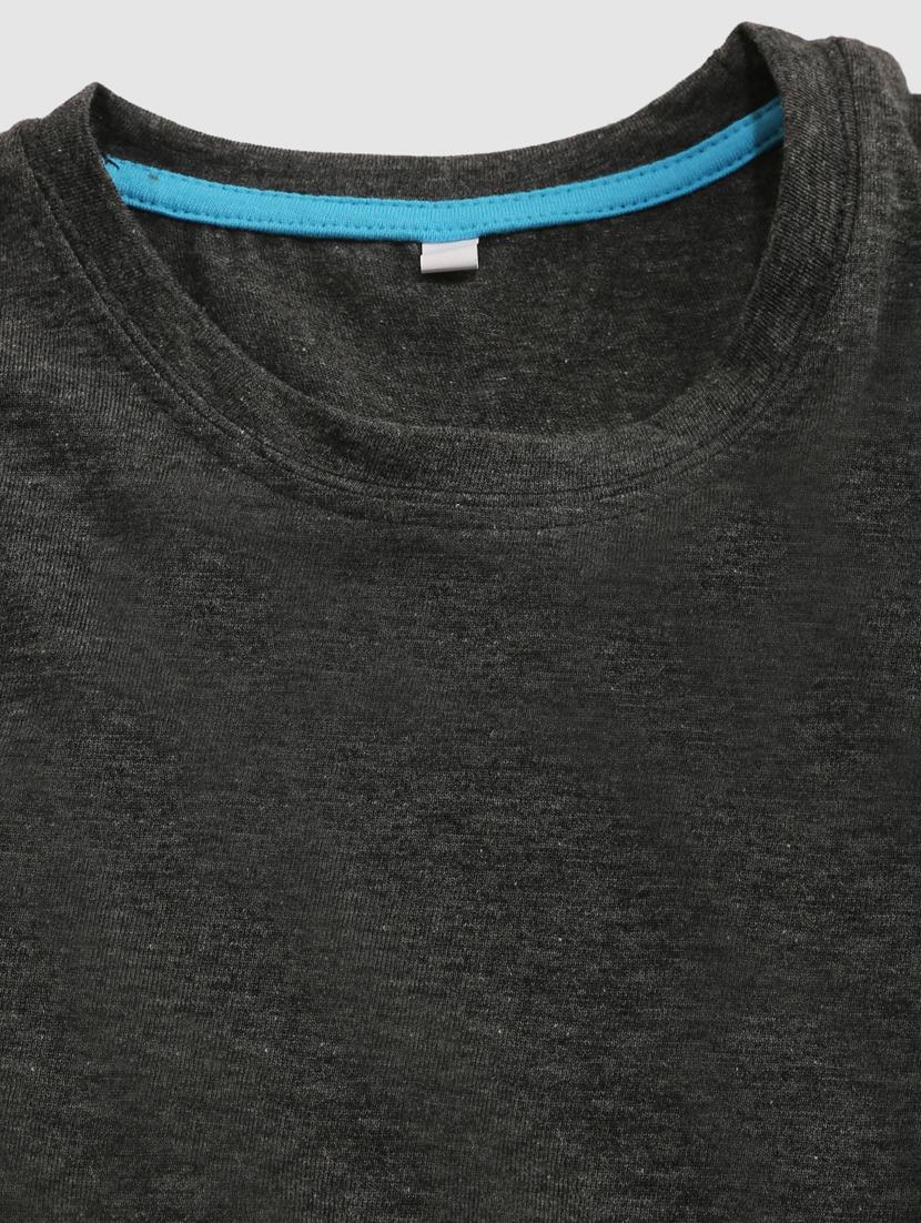 round neck solid t-shirt - 18326378 - Zoom Image - 3