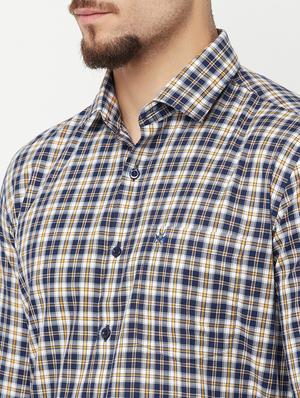 blue checked casual shirt - 18328367 - Standard Image - 5