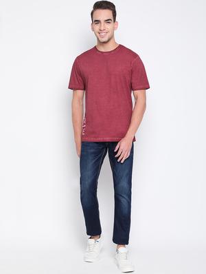 maroon solid casual t-shirt - 18330445 - Standard Image - 4