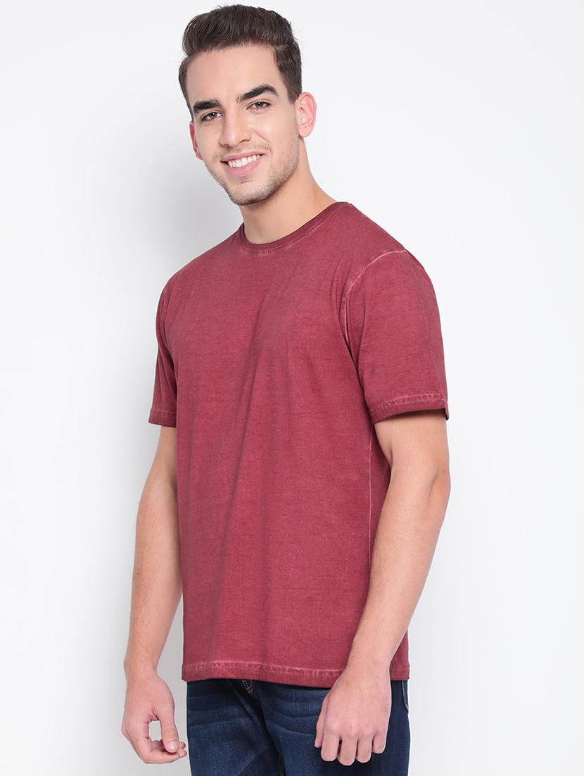 maroon solid casual t-shirt - 18330445 - Zoom Image - 2