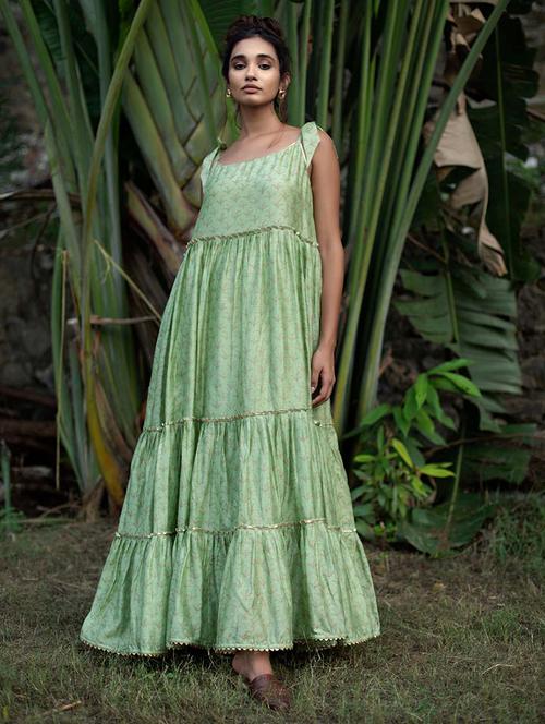 tie knot sleeved printed flared dress - 18333847 - Standard Image - 1