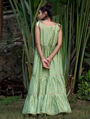 tie knot sleeved printed flared dress - 18333847 - Standard Image - 3
