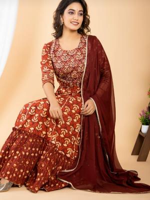 best quality 3pes set kurta dupatta - 18335029 - Standard Image - 3