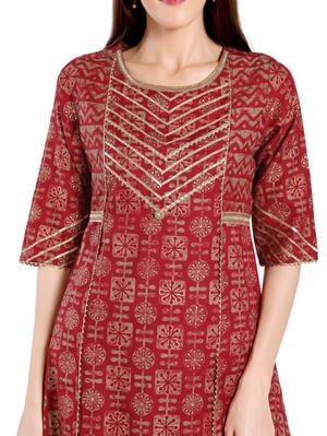 woman foil printed cotton kurti with cotton pant and digital print dupatta - 18340074 - Standard Image - 4