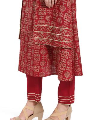 woman foil printed cotton kurti with cotton pant and digital print dupatta - 18340074 - Standard Image - 5