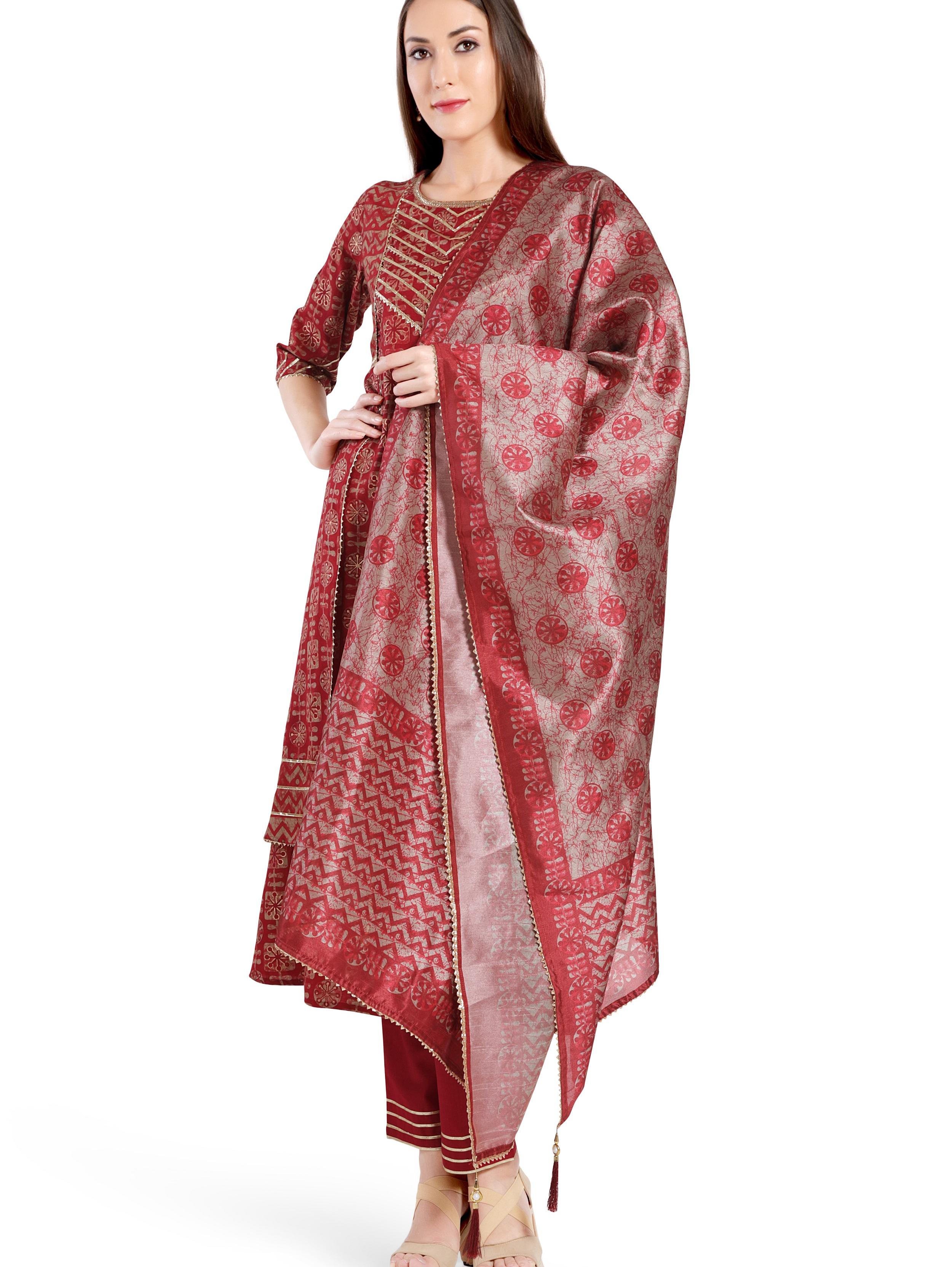 woman foil printed cotton kurti with cotton pant and digital print dupatta - 18340074 - Zoom Image - 1