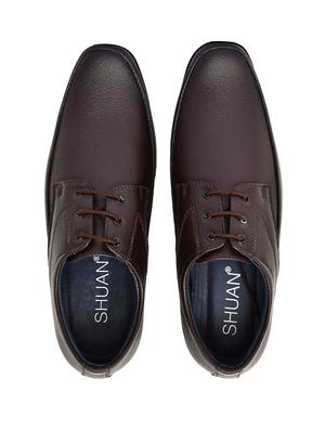 brown leatherette laceup derbies - 18341020 - Standard Image - 6