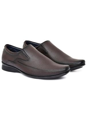 men brown slip on shoes - 18341022 - Standard Image - 3