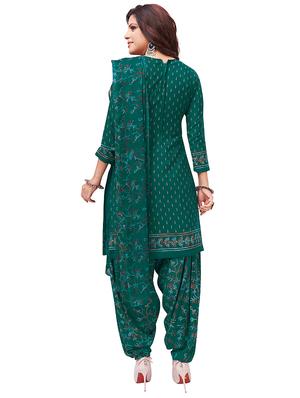 set of 2 unstitched suit set - 18344172 - Standard Image - 5