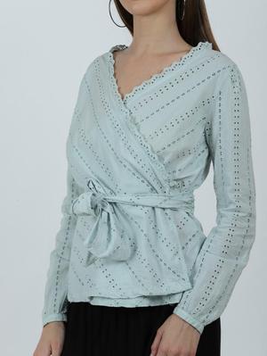 cindrella closet cutwork pastel colour top - 18346071 - Standard Image - 3