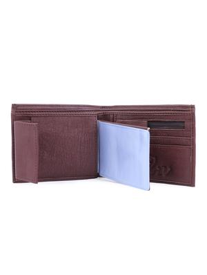 brown leather wallet - 18347085 - Standard Image - 4