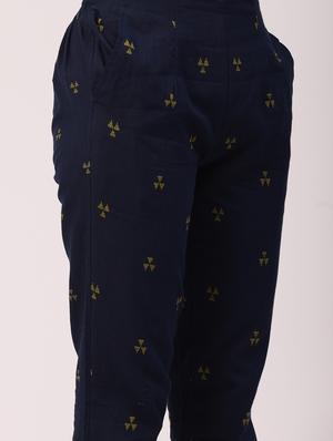 navy blue solid cigarette pants trouser - 18349128 - Standard Image - 5