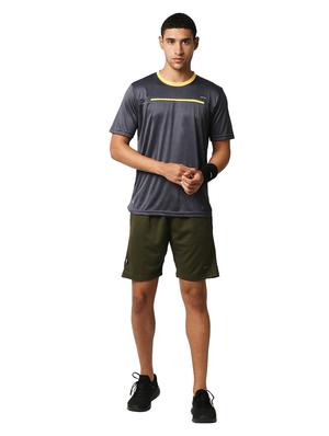 grey solid t-shirt - 18349167 - Standard Image - 4