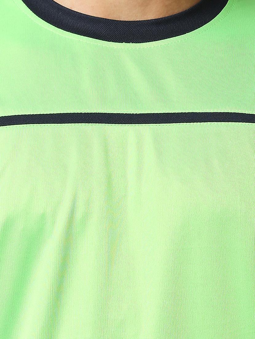 green solid t-shirt - 18349168 - Zoom Image - 5