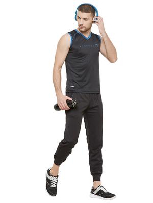 black chest-printed t-shirt - 18351175 - Standard Image - 4