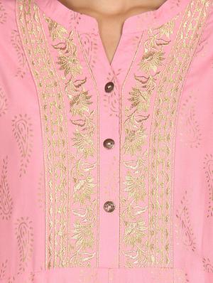 gold print yoke embroidered flared kurta - 18353099 - Standard Image - 6