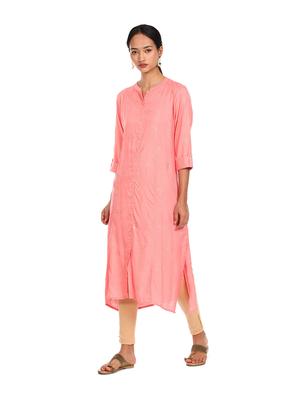 pink solid straight kurta - 18353543 - Standard Image - 2