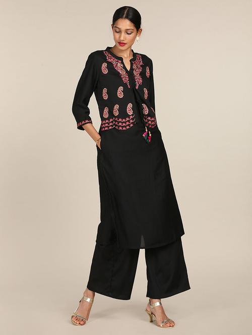 black embroidered straight kurta - 18353563 - Standard Image - 1